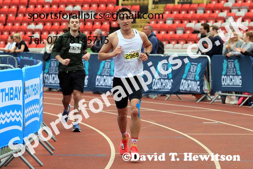Gateshead Marathon, 2024 Gateshead Marathon, Half Marathon and 10k, Gateshead Stadium.  Photo: David T. Hewitson/Sports for All Pics